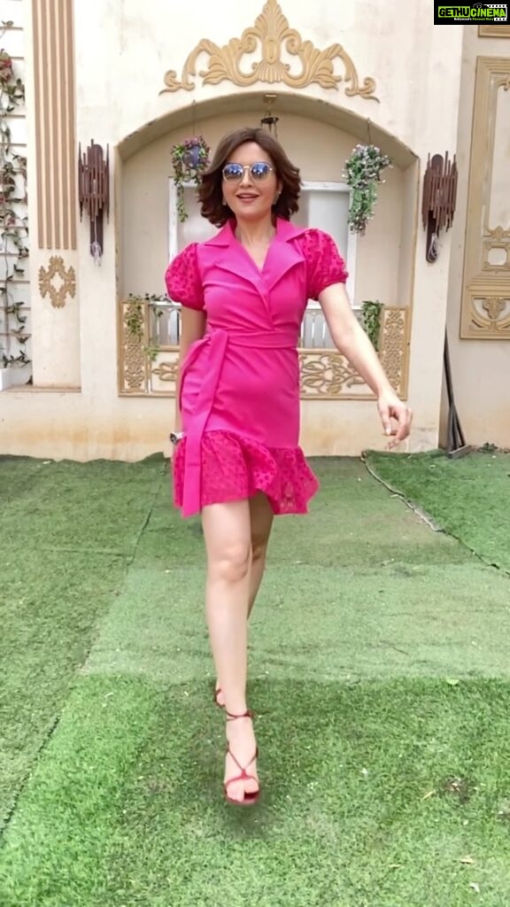 Parull Chaudhry Instagram - Admire the dress first, long legs later 😊 Hot pink dress @athenalifestyle.in 💗 Styling @styling.your.soul 💗 PR @socialpinnaclepr 💗 Hair @dollybain 💗 Makeup by me #parullchaudhry #actor #influencer #contentcreator #parullians #explore #bhagyalakshmi #jofithaiwohhithai #traveller #vlogger #chaudhryonthego #fashion #fitness #beauty #lifestyle #fashionblogger #beautyblogger #yogini #fitnessmotivation #travel #saasbahuaurbetiyaan #parullkipaltan #reels #reelsinstagram #reelsvideo #ootd Mumbai - मुंबई