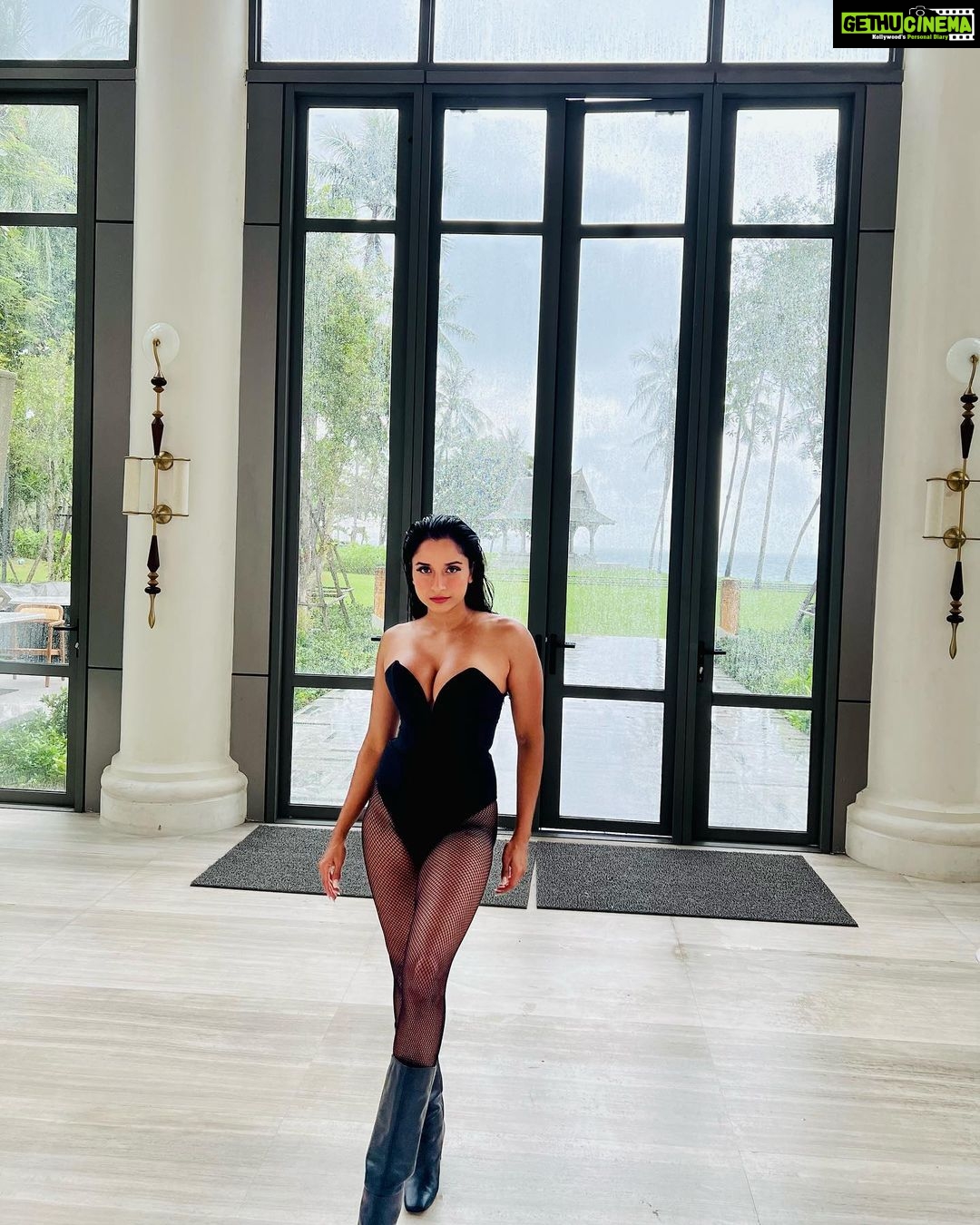 Pooja Bhalekar Instagram - Create your own niche 🖤 . . . . . . . #photography #fyp #explorepage #photoshoot #fashionphotography #bodysuit #boots #instadaily #instagood #fashiongram #aesthetics #pics #pinterest #photooftheday