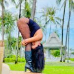 Pooja Bhalekar Instagram - SPIDER SENSE ACTIVATED 🕷️🕸️ . . . . @centarareservesamui @zara @aldo_shoes . . . . . . #aesthetics #fitnessmodel #fypage #explorepage #flexibility #stretch #swimwear #beachwear #bodypositivity #fitgirl #instagood #igers #fashiongram #photography #photooftheday #picsart Centara Reserve Samui