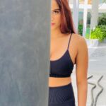 Pooja Bhalekar Instagram - Don’t let them know your next move 👊🏼💥 . . Wearing @forever21 @forever21_middleeast . . . . . . . . . #mma #martialarts #martialartist #actionactress #fitgirl #fighter #punch #power #girlpower #strongwomen #fitnessmodel #fitnessgirl #neverbackdown #kickboxing #training #workhard #believe #achieveyourgoals #kickass #instagood #fyp #poojabhalekar #sportswear #inspo FIVE Palm Jumeirah Dubai