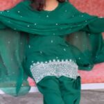 Prabh Grewal Instagram – 🌺🍃 
.
.
.
Outfit👗  @madam.boutique
#prabhgrewal #prabhgrewalofficial