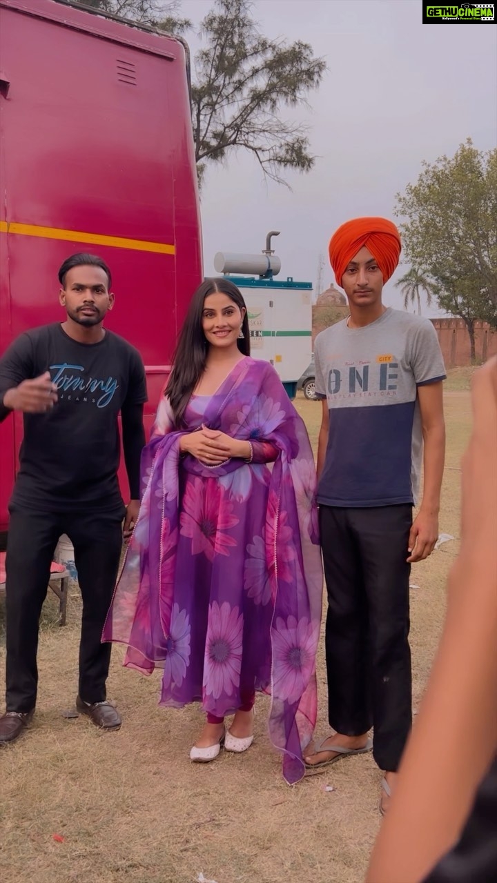 Prabh Grewal Instagram - ਧੀ ਸਰਦਾਰਾਂ ਦੀ ♥️ #prabhgrewal #prabhgrewalofficial #newmovie #2023 #onset🎥🎬
