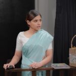 Pranati Rai Prakash Instagram - A few glimpses of my character, Benare Bai! 🫶 Performing today, tomorrow and day after and the coming weekend. #KhaamoshAdaalatJaariHai by #VijayTendulkar. Our play is directed by @ashokpandey187 sir and assisted by @prath.bhat . Pictures shot during one of the rehearsals by @_rahulkaran at @jeffgoldbergstudio ✨ . . . . . . . . #play #theatre #hindi #performance #being #intense #emotional #actor #live #life #mumbai #woman #society #art #literature #reflection #emotions #pranatiraiprakash