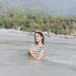 Pranati Rai Prakash Instagram – Had to dedicate a separate post for the dip in the divine Ganges, Rishikesh 
Thanks for the lovely clips @diksha._.rawat21 🙂 Rishikesh ऋषिकेश