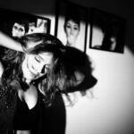 Pranati Rai Prakash Instagram - Here’s rounding up the week! A photoshoot, here’s one from the sacred wall in my house…pictures coming soon; gym, pilates and belly dancing, reading and journaling, a friend’s birthday and lotsss more of dancing and blushing! Haha…Surprise pap spotting, at a stage where I find it quite validating 🤫 and meetings, classes and auditions that I don’t have pictures from. 😌 Love how the pace of the city has calmed down because of monsoons! 🌿🌧️❤️