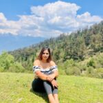 Pranati Rai Prakash Instagram - Take me back! 🦋🌿🏔️🫶 #majormissing Uttarakhand