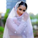 Priya Marathe Instagram – Now here try to my level recreate @kiaraaliaadvani wedd look on Marathi @star_pravah tv serial @tujhechmeegeetgaataahe serial acter @priyamarathe mam😍🥰
Makaeup hairstyle- @pi.nki7227 
Click – @_.perfectclick._ 

In frame – @priyamarathe 
Outfit- @sanghavi_renthouse_official 
Jwllery – @jewellery_of_world 
.
.
.
.
#bridal #makeupartist #makeupideas #maharastrasaree #thane #mumbai #makeup #hairstyles #beingmarathi #airoli #reels #instagram #instalove #instadaily #makeupart #pune #makeuplover #reel #reelininsta #starpravahparivaar #réel #makeupmysteryindia #makeuptutorial #reelitfeelit #reelsvideo #trendingvideos #reelsvideo #viral#makeuptransformation #makeupreels Mira Road
