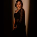 Priyal Gor Instagram - ✨ Saree @koushalgaba PR @dinky_nirh HMU @yeaksha_ravariya_mua Shot by @portraitshelter
