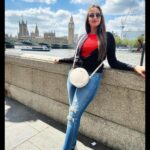 Pujita Ponnada Instagram - 🇬🇧🌁 ❤️ #pujitaponnada #ukdiaries #exploringuk #exploringlondon London Eye, London Uk