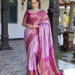 Pujita Ponnada Instagram - Every saree has a story ✨ Happy Monday y’all 💜 Shot & edited @vclicksphactoryofficial MUAH @rj_splendour_makeup_artistry Jewellery @aquadiamondandjewels #pujitaponnada