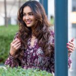 Pujita Ponnada Instagram – Ask the universe and it will give you ❤️

Clicked & edited by @portsbyady 
Outfit @forevernew_india 

#pujitaponnada