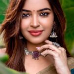 Pujita Ponnada Instagram - My favorite set yet! • @pujita.ponnada✨ • #pujitaponnada #portsbyady #sareeportraits #indianphotographers #traditionallook India
