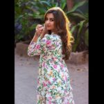 Pujita Ponnada Instagram - Happy Wednesday ✨ Shot & edited @vishwasgonsalves #pujitaponnada #mumbaidiaries