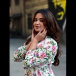 Pujita Ponnada Instagram - Happy Wednesday ✨ Shot & edited @vishwasgonsalves #pujitaponnada #mumbaidiaries