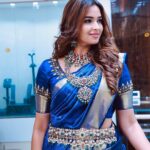 Pujita Ponnada Instagram - There are so many beautiful reasons to be happy ✨ Jewellery @nvrnallamalli Saree @kanchipuramnarayanisilks #pujitaponnada