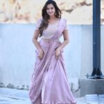 Pujita Ponnada Instagram - Andariki Ugadi Subhakanshalu ✨✨ Clicked by @thescienceofphoto Outfit @mamtagoelofficial Styled by @aishwaryavenishetty_official #pujitaponnada #happyugadi