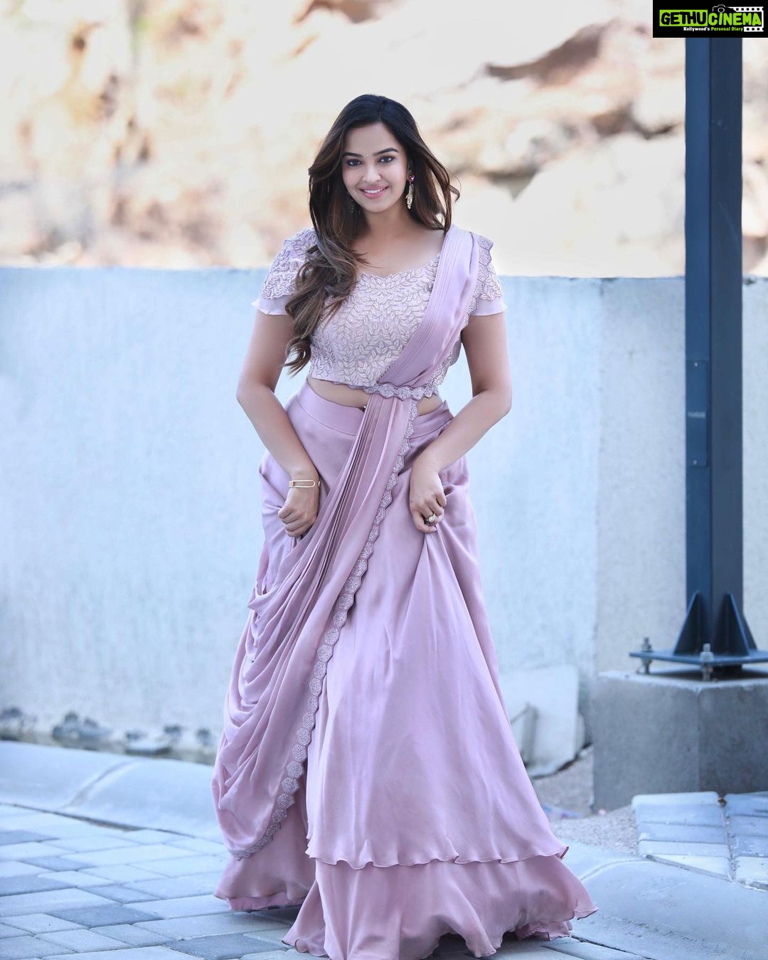 Pujita Ponnada - 52.6K Likes - Andariki Ugadi Subhakanshalu ✨✨
Clicked by @thescienceofphoto
Outfit @mamtagoelofficial
Styled by @aishwaryavenishetty_official
#pujitaponnada #happyugadi