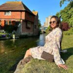 Pujita Ponnada Instagram - Beautiful Canterbury 🏰🌳⛵️ Happy weekend y’all ❤️ #pujitaponnada #exploringuk #canterbury #ukdiaries Canterbury,UK