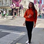 Pujita Ponnada Instagram – Exploring Oxford Street 🇬🇧 

#pujitaponnada #ukdiaries #exploringlondon Oxford Street, London England