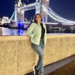 Pujita Ponnada Instagram – Beautiful sights all around 🫶🏻✨🌉 

#pujitaponnada #ukdiaries #happymonday #exploringlondon Tower Bridge