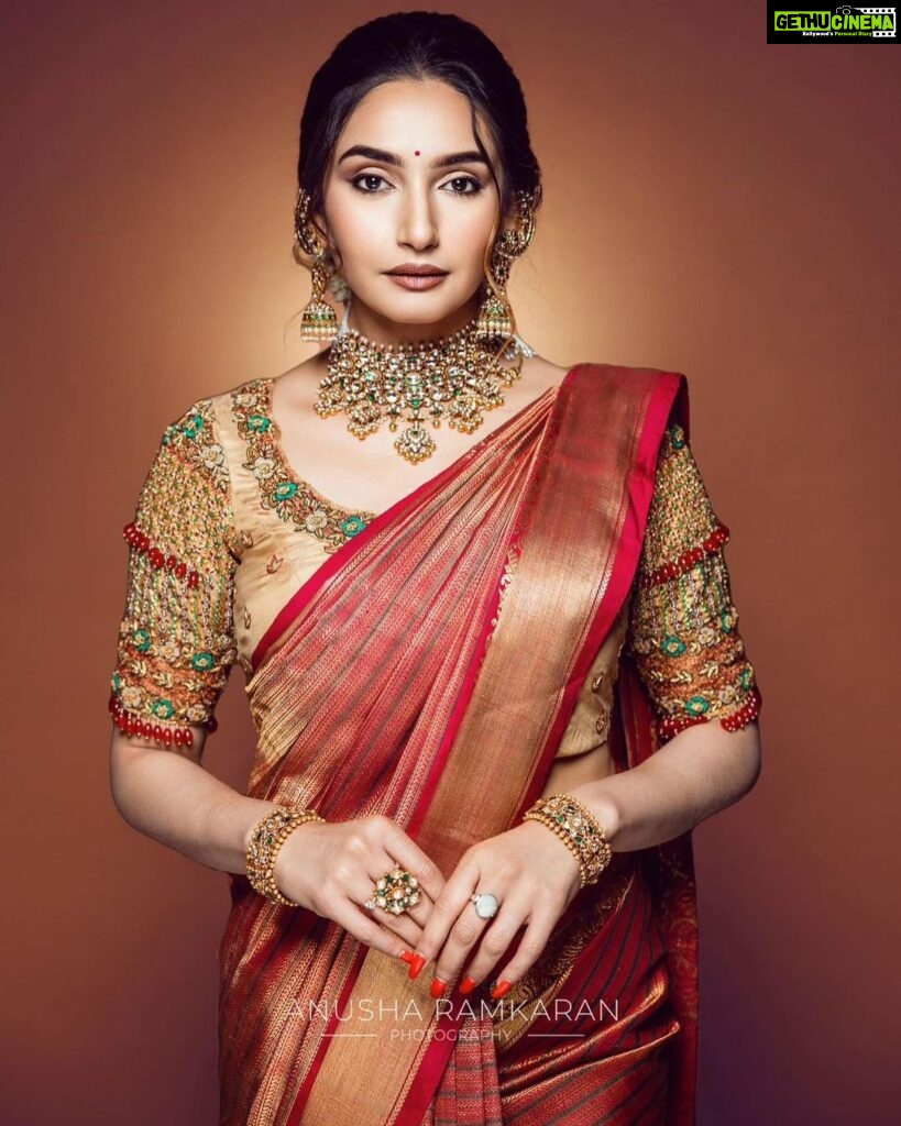 Ragini Dwivedi Instagram - AKSHAY TRITIYA : the new season and new year is here with all the possibilities and luck in our hands Design and styling :@vibbhinna Mua:@makeoverwithlakshmi_shetty Jewellery:@gajraj_jewellers Shot by :@anusharamkaran #raginidwivedi #akshytrutiya2023❤️ #akshaytritiya #festivetime #springtime #newseason #newyear #newbeginnings #festivewear #festivalfashion #festivalvibes #positivevibes #reelsinstagram #reels #reelsvideo #reelkarofeelkaro #reelindia #reelitfeelit❤️❤️ #trendingreels #trendingsongs #trendingaudio #trendingnow #viralreels #viralpost Bangalore, India