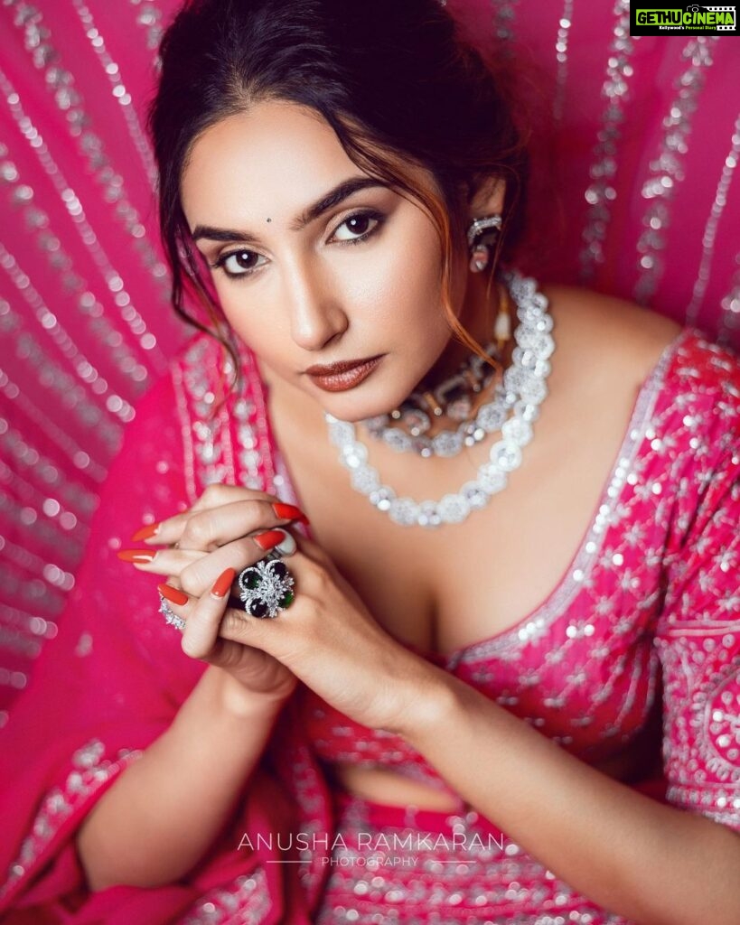 Ragini Dwivedi Instagram - IT is what it is 😏🥰🤓 Designer/styling :@vibbhinna Mua:@makeoverwithlakshmi_shetty Jewellery: @vibbhinna Click:@anusharamkaran #raginidwivedi #ragini #swag #portrait #poser #positivevibes #photooftheday #photoshoot #southindianjewellery #ethnicwear #ethnicoutfit #ethnicfashion #indiangirls #indian #instagram #instagood #instadaily #instafashion #trending #viralpost Bangalore, India