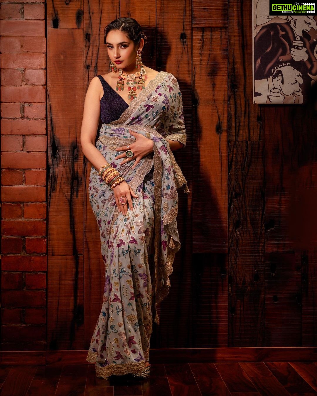 Ragini Dwivedi Instagram - REFLECTING πΈπ With @thekoskii Shot by @chethankamal Makeup n hair @prettyumakeovers Styling and jewellery @styleitupwithalisha Location @jwmarriottblr #raginidwivedi #ragini #editorial #photoshoot #ethnicwear #vintagestyle #global #photooftheday #photography #actor #influencer #karnataka #south #india #international #portraitphotography #trending #trend #viralpost #instagram #instagood #instadaily #instadaily #instamood JW Marriott Hotel Bengaluru