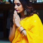 Ragini Dwivedi Instagram - MAHASHIVRATRI 🫶🏾💕 Shiva is truth,*…. Shiva is eternal,* Shiva is God,*…. Shiva is Omkar,* Shiva is power,*…. Shiva is devotion,* *Shiva is immense and limitless.* May you all be limitless and immense #raginidwivedi #ragini #shivaratri #mahashivratri #positivevibes #pose #powerofprayer #power #spiritual #spirituality #prayer #festivetime #om #omnamahshivaya #photooftheday #photo #pooja #ethnicwear #instagram #instadaily #instamood *Har har Mahadev*🙏 *Om Namah Shivai*🙏 *Happy Mahashivratri*🙏🏻 Bangalore, India