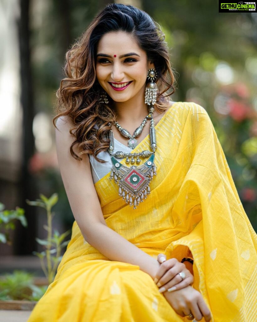 Ragini Dwivedi Instagram - SHIVRATRI special 2023 🫶🏾 Shot by @the_eyecapture Saree by @devnastitchingstudio Jewellery @nainaarora.fashion Makeup and hair @brides_of_mos #raginidwivedi #ragini #shivratri #shiva #traditionalwear #festivals #sareelove #ethnicwear #positivevibes #love #potd #photooftheday #portraitphotography #collaborationindia #collaboration #newyear #newyear2023 #loveyou #fresh #instagood #instalike #instafashion #instamood #instaphoto #trending #trendingnow #viralpost Bangalore, India