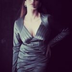 Ragini Dwivedi Instagram – The light and the dark 💕🫶🏾 
Shot by @arjunsuhas 
Makeup and hair @strokesnstrands 
Outfit @urbanic_in 

#raginidwivedi #ragini #newmovie #newpost #newyear #photooftheday #photoshoot #kannada #actorslife #actor #influencer #south #india #trending #trend #viralpost #instagram #instalike #instagood #instafashion #instamood Bangalore, India