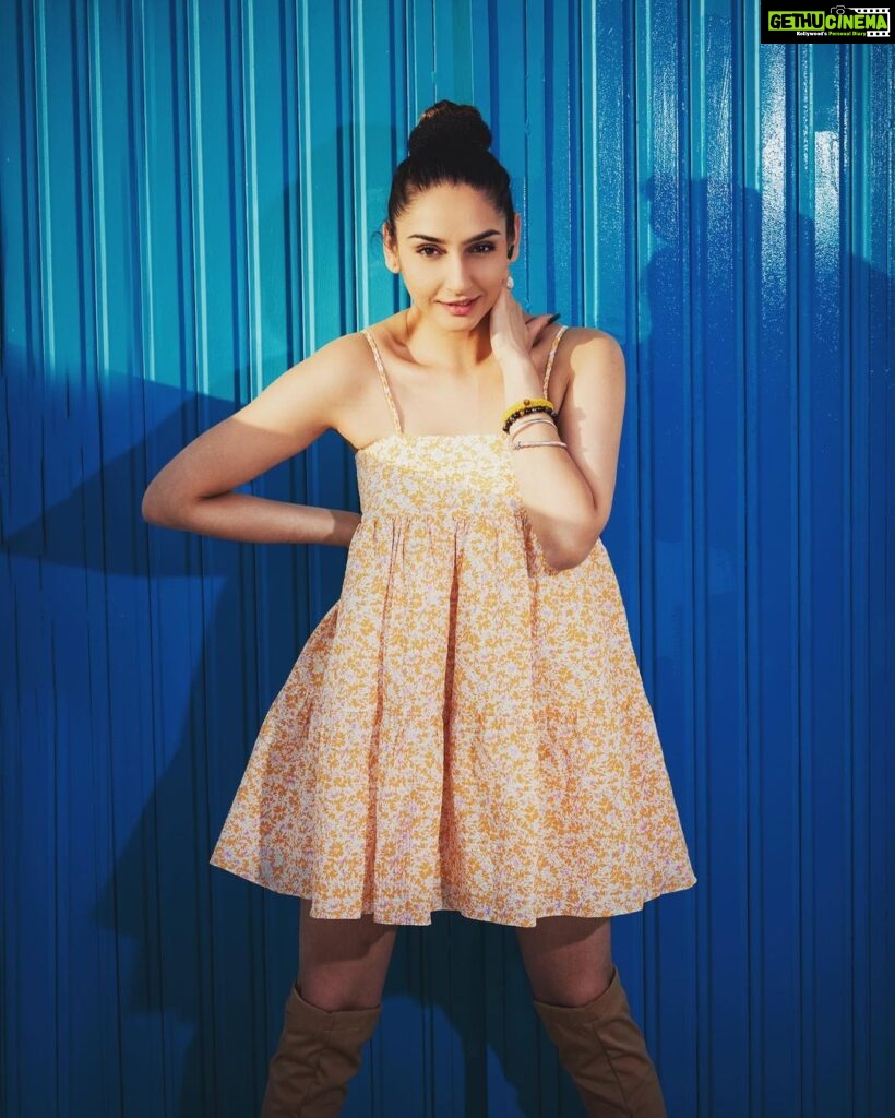 Ragini Dwivedi Instagram - IF you don’t risk anything you risk even more 🧟‍♀️😉👑 Shot by @kiran.venkataramanappa Outfit @nainaarora.fashion Styling @rudraksh_dwivedi Make up and hair @rraginidwivedi 😜 Location @shorethangblr #raginidwivedi #ragini #eventdiaries #workmode #workoutmotivation #workhard #potd #positivevibes #poser #shooting #photooftheday #photoshoot #streetstyle #actorslife #actress #influencer #lifeistooshort #instagood #instagram #instafashion #instamood #instapic #bengaluru Bangalore, India