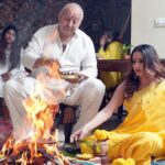 Ragini Dwivedi Instagram - MAHASHIVRATRI 🙏❤️ A significant day for all those who aspire the ultimate .. an exuberant night of awakening Find your path to spiritualism It’s the day when shiva conquered over all enemies Stillness is important in self awakening…hope you all find the light within and find your true purpose of happiness and existence #lovenlight #happymahashivratri🙏 #omnamahshivaya #om #positivevibes #potd #spirituality #spiritual #faithoverfear #faith #powerofprayer #powerofpositivity Bangalore, India