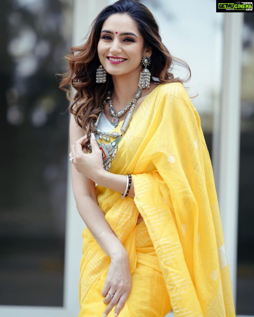 Ragini Dwivedi Instagram - SHIVRATRI special 2023 🫶🏾 Shot by @the_eyecapture Saree by @devnastitchingstudio Jewellery @nainaarora.fashion Makeup and hair @brides_of_mos #raginidwivedi #ragini #shivratri #shiva #traditionalwear #festivals #sareelove #ethnicwear #positivevibes #love #potd #photooftheday #portraitphotography #collaborationindia #collaboration #newyear #newyear2023 #loveyou #fresh #instagood #instalike #instafashion #instamood #instaphoto #trending #trendingnow #viralpost Bangalore, India