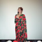 Ragini Dwivedi Instagram – GENEXT CHARITABLE TRUST 💕🍀
Our mission is always to try and create opportunities for the communities that have all the talents but are not treated or accepted …. 
Work with the transgender community is something very close to my heart and we will stand by them no matter what … 
This year our oath is to help with housing and job opportunities and blessings is what u need and we got that …
Any help needed pls reach out to @vardhanblore @liya__samuel25 

#raginidwivedi #ragini #genexttrust #philanthropy #socialwork #heart #karnataka #actor #influencer #trending Bangalore, India
