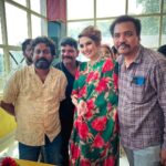 Ragini Dwivedi Instagram – CELEBRATING 🥳 
The most amazing people around me my fans the industry the actors thank you for all the love ❤️ honoured 
The best people bring out the best in your a glimpse of the amazing celebrations 

#raginidwivedi #ragini #birthdaygirl #birthdaycelebration #viral #viralpost #positivevibes #happiness #blessed #blessings #instagood #instamood #sareelove #trending #trend Bangalore, India