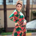 Ragini Dwivedi Instagram – SAREE SWAG 💕
Outfit @devnastitchingstudio 
Styling @nainaarora.fashion 
Makeup and hair @strokesnstrands 
Capture @kiran.venkataramanappa 
Jewellery @rohini64 

#raginidwivedi #birthdaygirl #birthday #ragini #actor #influencer #potd #positivevibes #bengaluru #chennai #south #india #sareelove #saree #viralpost #instagram #instafashion #instalove #instaphoto #portraitphotography #greenday #happyday Bangalore, India