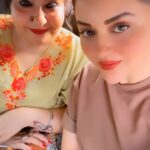 Ragini Nandwani Instagram – Dehradun trip 
With mom 

#travel #fun #postoftheday #dehradun #hairbun #mom #drive #vaccation #actress #entrepreneur #hotonbeauty #loveurself❤️ #saveanimals #againstanimalcruelty #againstanimaltesting #spreadlove #empathy #influencer