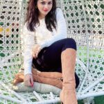 Ragini Nandwani Instagram - Hello Tuesday #winter #afternoon #highboots #slayer #white #swing #garden #home #vaccation #workmode #shoot #photographer #hair #instagood #likesforlike #shade #mumbai #dehradun Dehra Dun, India