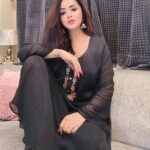 Ragini Nandwani Instagram - Spill the tea….. #slay #actresslife #shoot #blackdress #highboots #winterfashion #embroidery #instagood #instadaily #followersinstagram #southactresses #malyalam #southfilm #back #hotactress #pout