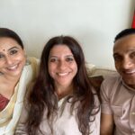 Rahul Bose Instagram - Thank you for the amazing lunch which has put paid to my dietary plans for another 48 hours, @balanvidya . Here with @zoieakhtar before the feast. After, there mightn’t have been energy enough to smile.