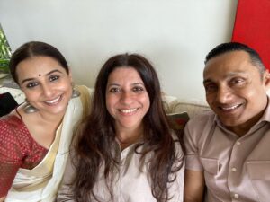 Rahul Bose Instagram - Thank you for the amazing lunch which has put paid to my dietary plans for another 48 hours, @balanvidya . Here with @zoieakhtar before the feast. After, there mightn’t have been energy enough to smile.