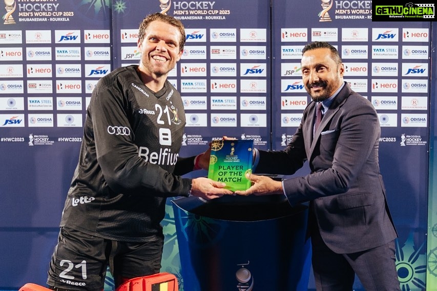 Rahul Bose Instagram - This happened today. Gave away the #ManOfTheMatch trophy to @vincvanasch21 the Belgian goalkeeper, after a cracker of a semi final between #belgium and the #netherlands , in #bhubaneswar . Thank you for the honour @sports_odisha @hockeyindia . See you in the finals!