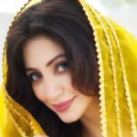 Reyhna Malhotra Instagram - Magic💫💫💫💫💫 🌈 Floating into unknown is magic ✊ ❤️