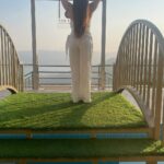 Reyhna Malhotra Instagram - Had an amazing stay on a mountain cliff & felt deeply refreshed gazing the surreal view of the sun rising & setting.Thank you @thecliffpanchgani & @zuperhotels for the amazing hospitality throughout.Cannot wait to be back !! Coordinated by @aesana0710