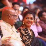 Riythvika Instagram - #vijaytelevisionawards #candid 📸 @chandanramesh24