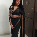 Riythvika Instagram - 🤎🖤🤎 #blacklove