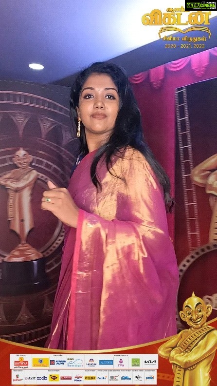 Riythvika Instagram - Actress Riythvika at Ananda Vikatan Cinema Awards-2023 #Riythvika | #AVCinemaAwards | #VikatanAwards | #Cinemavikatan | #TamilCinema #Kollywood | #AnandaVikatan | #CVReels | #VikatanReels | @sathya.retail