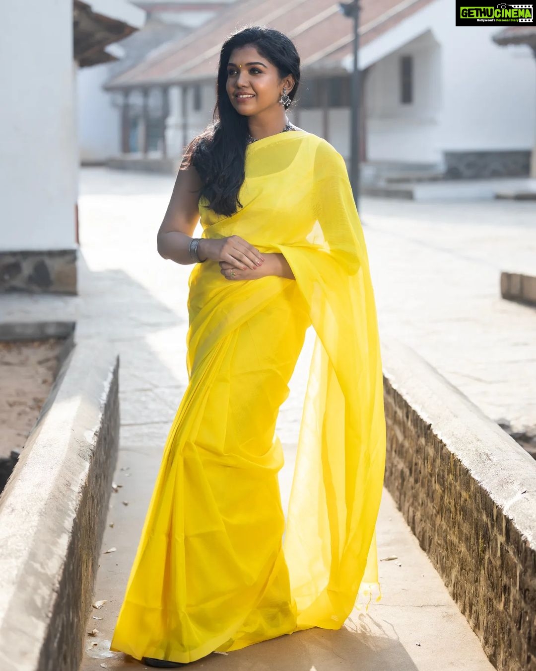 Riythvika Instagram - Saree : @mathugai_handlooms Lens : @timelesstalesphotography MUA : @sujitha_mua Hair : @raja_hairstylist Jewellery : @laksha_craze