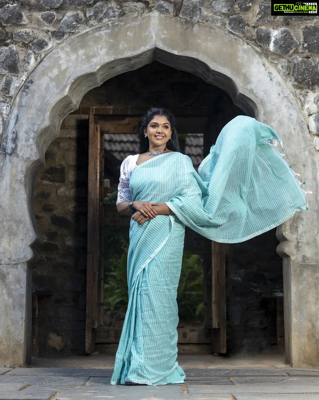Riythvika Instagram - Saree : @mathugai_handlooms Lens : @timelesstalesphotography MUA : @sujitha_mua Hair : @raja_hairstylist Jewellery : @laksha_craze