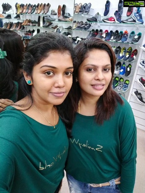 Riythvika Instagram - Happy happy birthday dearest @vishwakavish ❣️ it's getting better... More strength 💪, happiness, joy & more power to you ❤️❤️❤️❤️